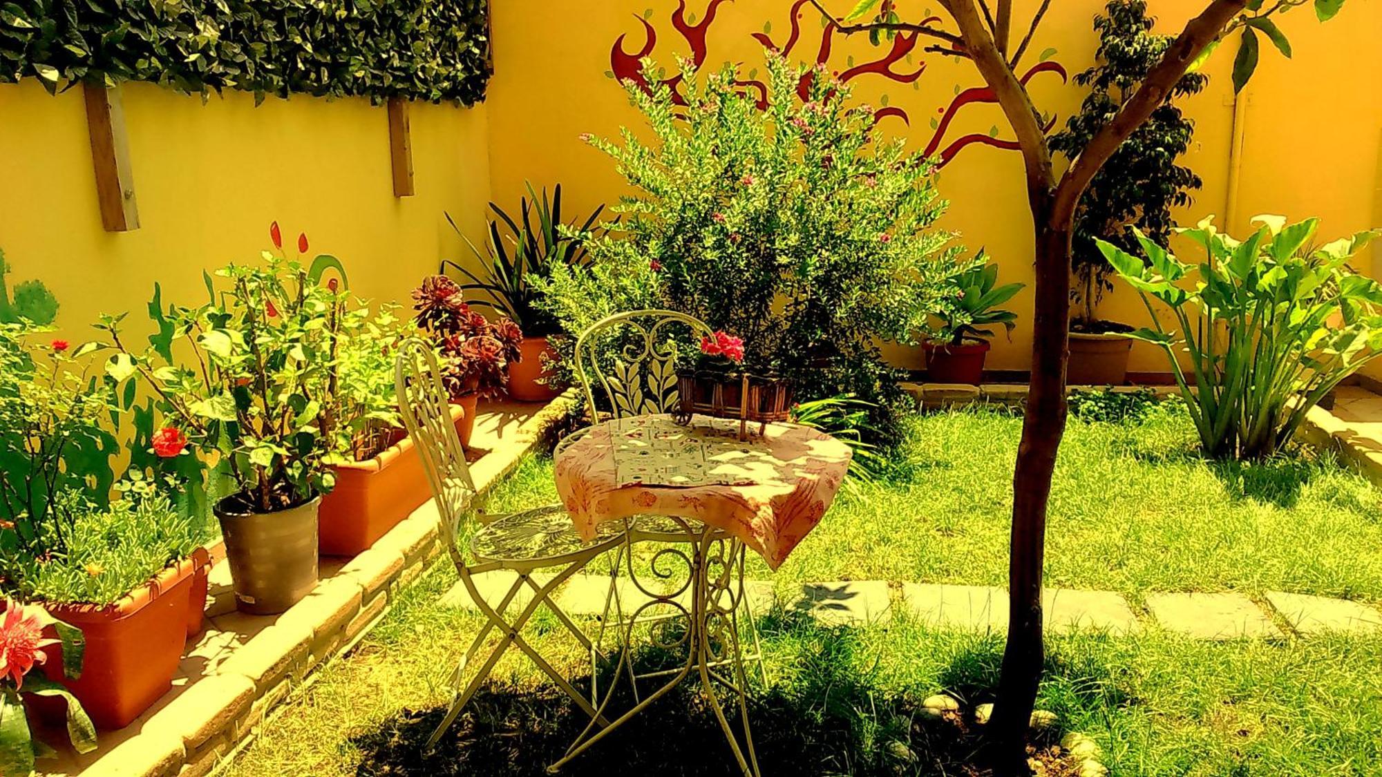 My Little Garden Bed and breakfast *